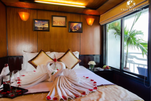 Tàu hạ Long Syrena cruises 2 Ngày 1 Đêm 4 star