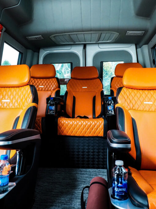 Xe Limousine cát bà - ninh bình